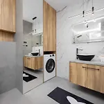 Stylowy Blisko Manufaktury Balkon & Klimatyzacja By Renters *