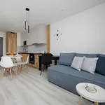 Apartment Stylowy Blisko Manufaktury Balkon & Klimatyzacja By Renters *