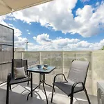 Stylowy Blisko Manufaktury Balkon & Klimatyzacja By Renters