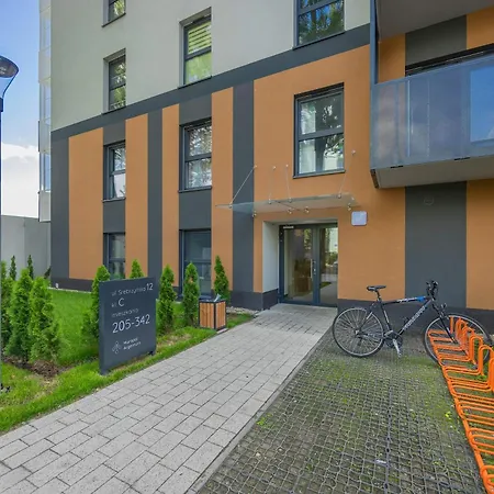 Stylowy Blisko Manufaktury Balkon&klimatyzacja By Renters * Łódź