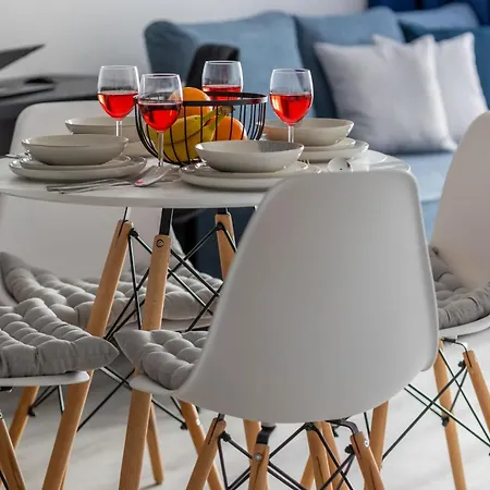 Stylowy Blisko Manufaktury Balkon&klimatyzacja By Renters