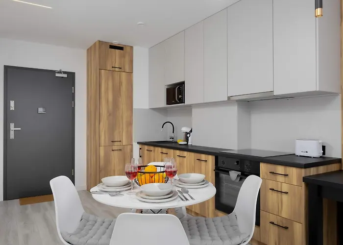 Apartament Stylowy Blisko Manufaktury Balkon&klimatyzacja By Renters