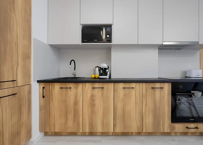 Apartament Stylowy Blisko Manufaktury Balkon&klimatyzacja By Renters